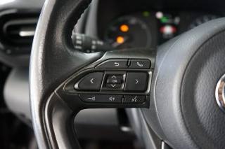 TOYOTA Yaris usata 30