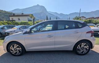 HYUNDAI i20 usata, con Airbag laterali