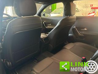 MERCEDES-BENZ A 160 usata, con Sedile posteriore sdoppiato