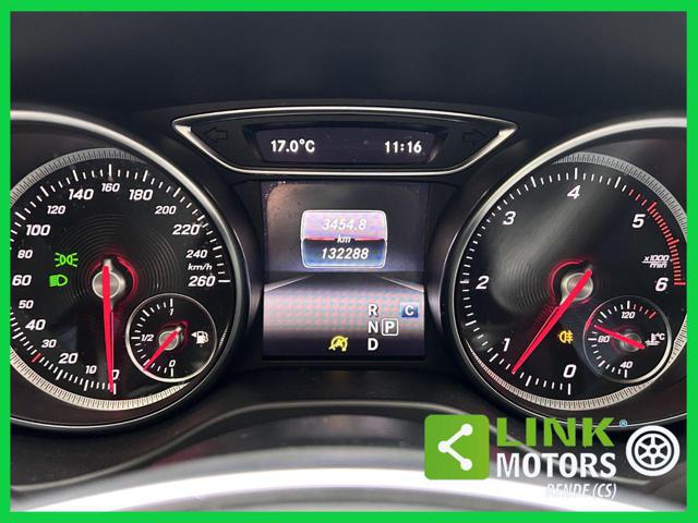 MERCEDES-BENZ CLA 200 usata, con Volante in pelle