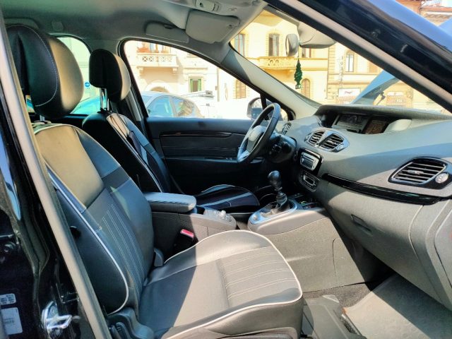 RENAULT Scenic usata, con Bluetooth