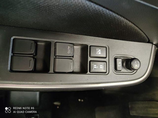 SUZUKI Swift usata, con Autoradio digitale