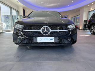 MERCEDES-BENZ A 180 usata, con Alzacristalli elettrici