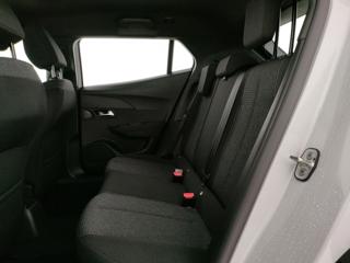 PEUGEOT 2008 usata, con Sistema di navigazione