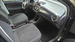 VOLKSWAGEN up! usata, con Chiusura centralizzata