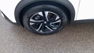 PEUGEOT 2008 usata, con Cruise Control