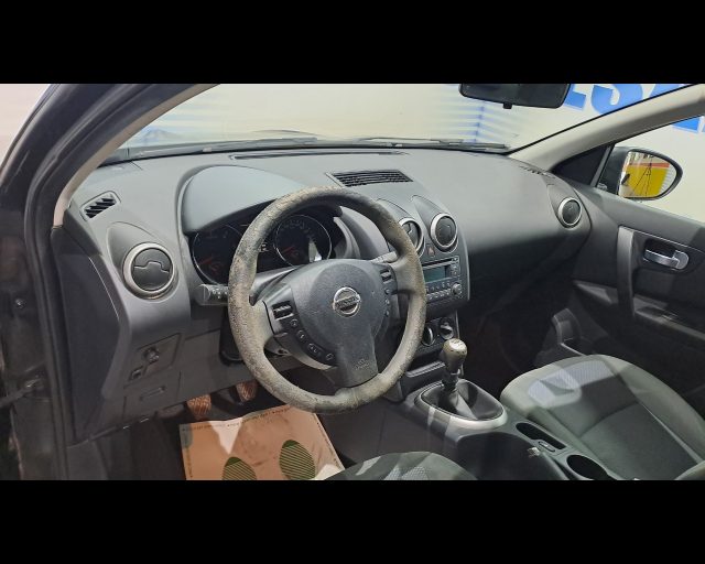 NISSAN Qashqai usata, con Boardcomputer