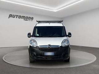 OPEL Combo usata, con Airbag