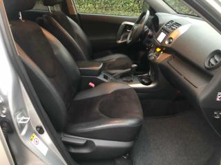 TOYOTA RAV 4 MY23 usata, con Cruise Control