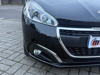 PEUGEOT 208 usata, con MP3