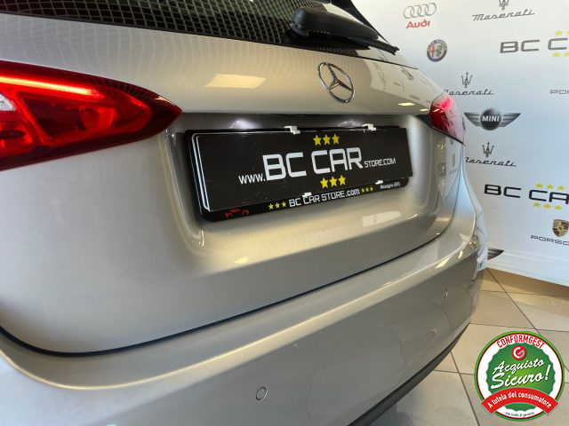 MERCEDES-BENZ A 180 usata, con Airbag testa