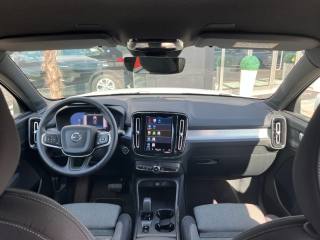 VOLVO XC40 usata, con Controllo trazione