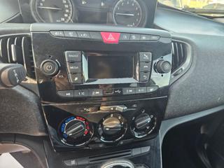 LANCIA Ypsilon usata, con Servosterzo