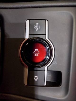 VOLKSWAGEN Tiguan usata, con Frenata d