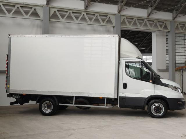 IVECO Daily usata, con Cruise Control