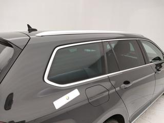 VOLKSWAGEN Passat Variant usata 64