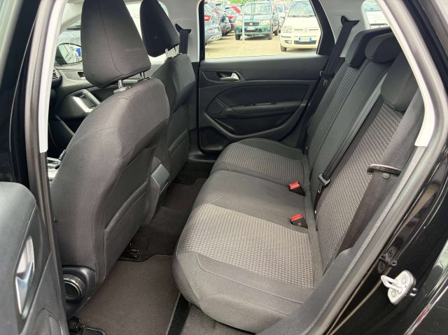 PEUGEOT 308 usata, con Boardcomputer