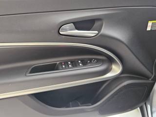JEEP Avenger usata, con Touch screen