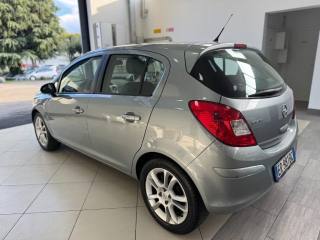 OPEL Corsa usata, con Boardcomputer