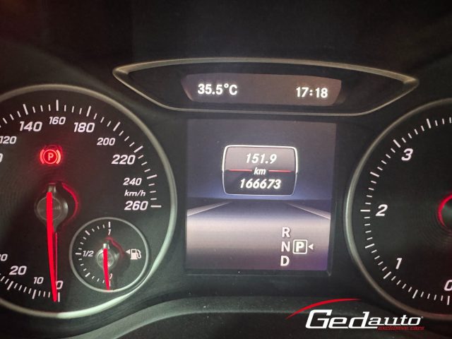 MERCEDES-BENZ B 180 usata, con Fendinebbia