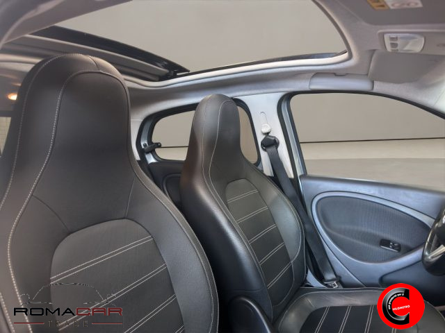 SMART ForFour usata, con Volante in pelle