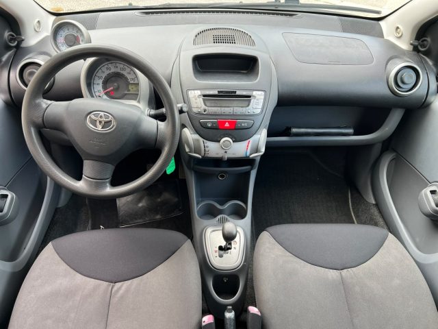 TOYOTA Aygo usata 15