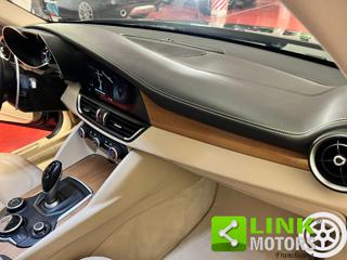 ALFA ROMEO Giulia usata, con Servosterzo