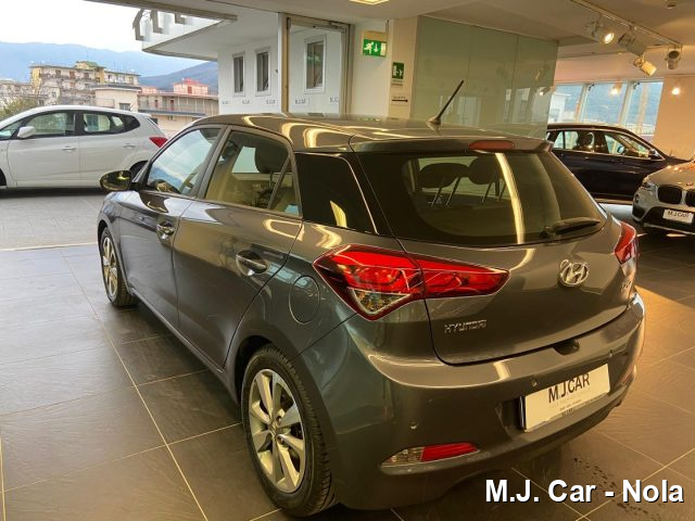HYUNDAI i20 usata, con Cerchi in lega
