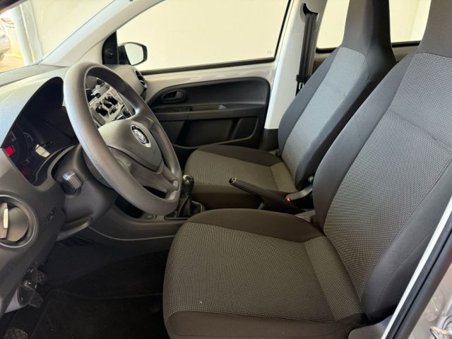 VOLKSWAGEN up! usata 18