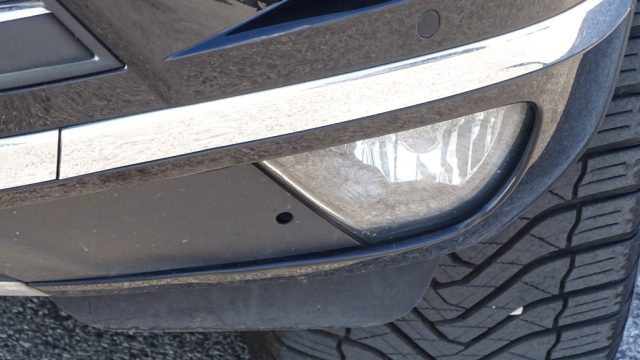 VOLKSWAGEN Touareg usata, con Sedile posteriore sdoppiato