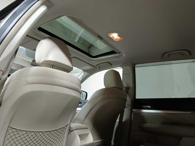 SUBARU OUTBACK usata, con Bluetooth