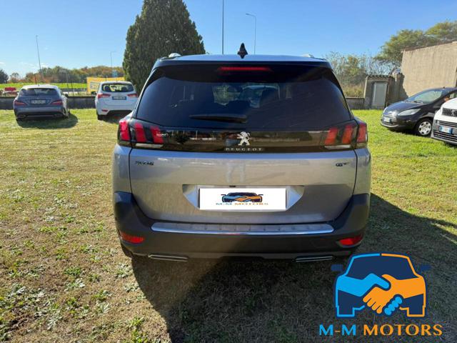 PEUGEOT 5008 usata, con Autoradio