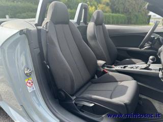 AUDI TT usata, con USB