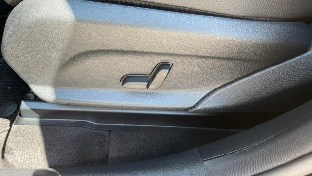 MERCEDES-BENZ GLC 220 usata, con Controllo trazione