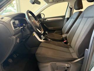 VOLKSWAGEN T-Roc usata, con Specchietti laterali elettrici