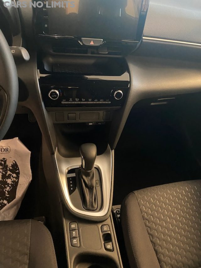 TOYOTA Yaris Cross usata, con Climatizzatore