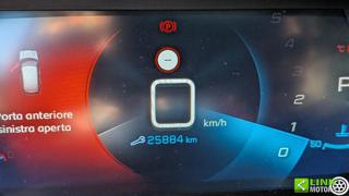 PEUGEOT 208 usata, con Luci diurne LED