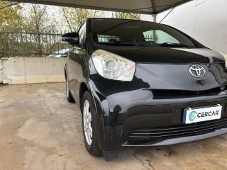 TOYOTA iQ usata 38