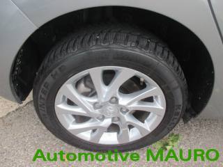 TOYOTA Auris usata 25