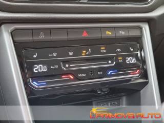 VOLKSWAGEN T-Roc usata, con Specchietti laterali elettrici
