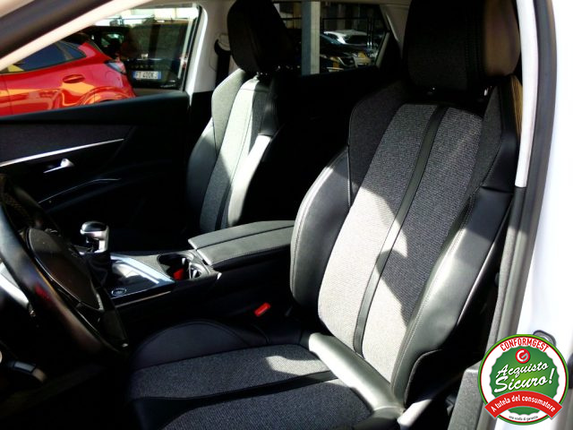 PEUGEOT 3008 usata, con Controllo automatico clima