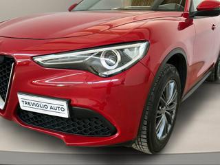 ALFA ROMEO Stelvio usata, con Autoradio digitale