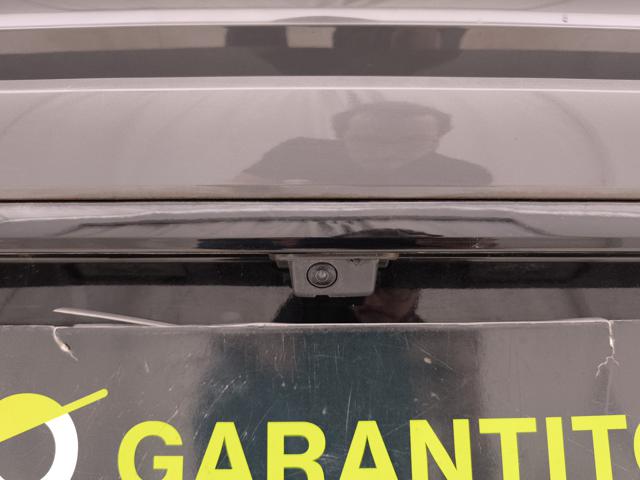 PEUGEOT 308 usata, con Touch screen