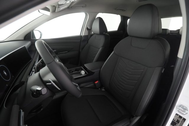 HYUNDAI Tucson usata 9