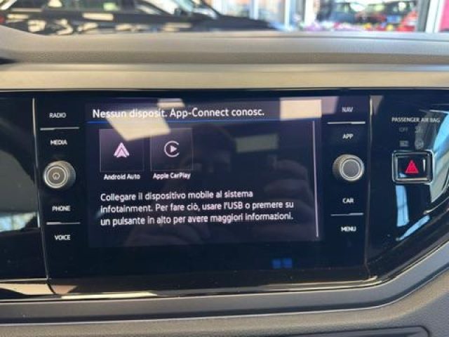 VOLKSWAGEN Taigo usata, con ESP