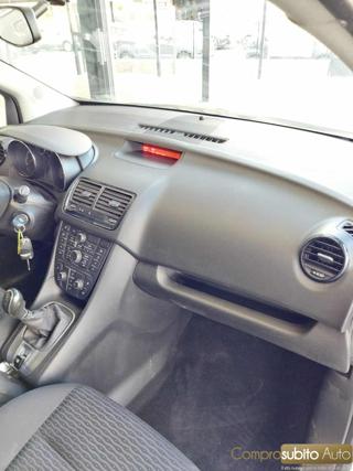 OPEL Meriva usata 18