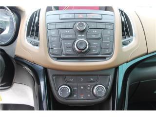 OPEL Zafira Tourer usata, con Controllo automatico clima