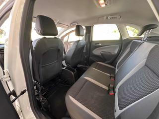OPEL Crossland X usata, con Sensori di parcheggio posteriori