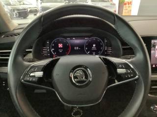 SKODA Kamiq usata, con Bracciolo