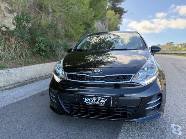 KIA Rio usata, con Airbag Passeggero